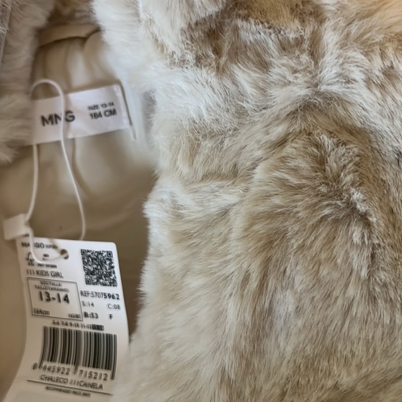 Mango Girls Fur effect Vest - Picture 7 of 10